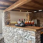 Casacanetto Villa, Et Piscine Chauffee Villa *